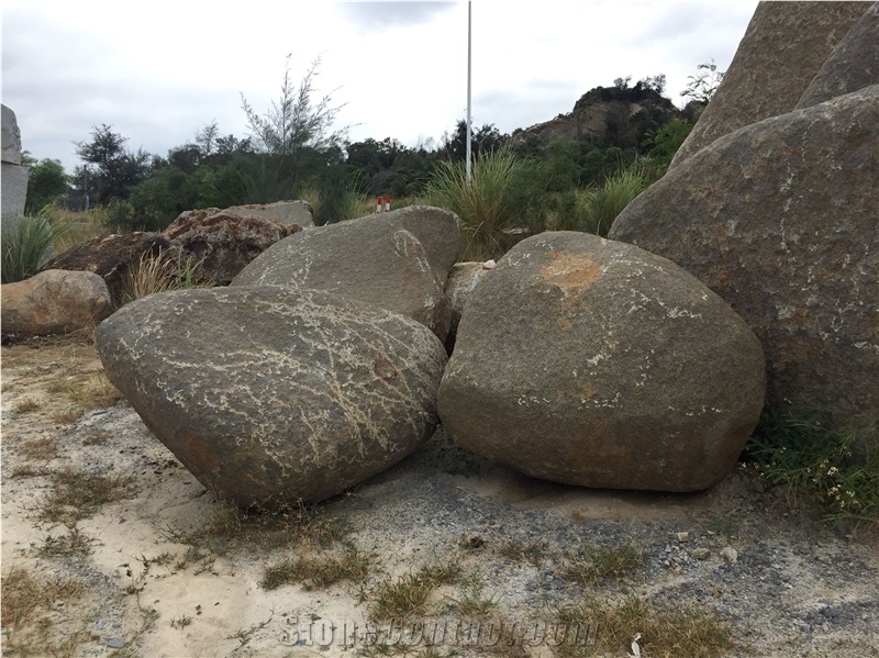 Round Landscape Stone Garden Boulders