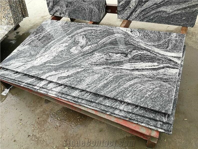 China Silver Clouds Granite Tiles for Floor Cover
