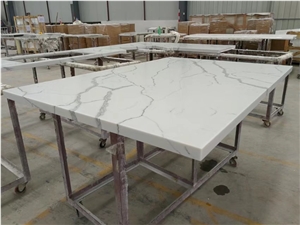 White Calacatta Quartz Stone Kitchen Desk Worktops