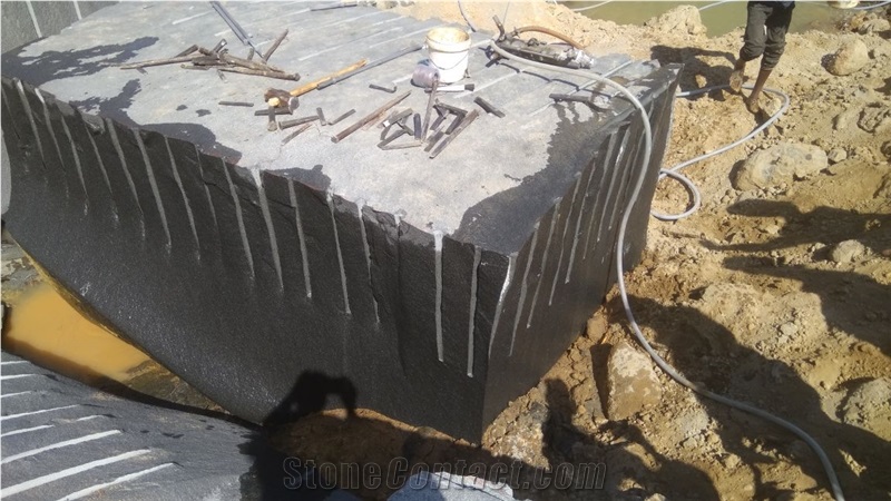 Warangal Black Granite Blocks