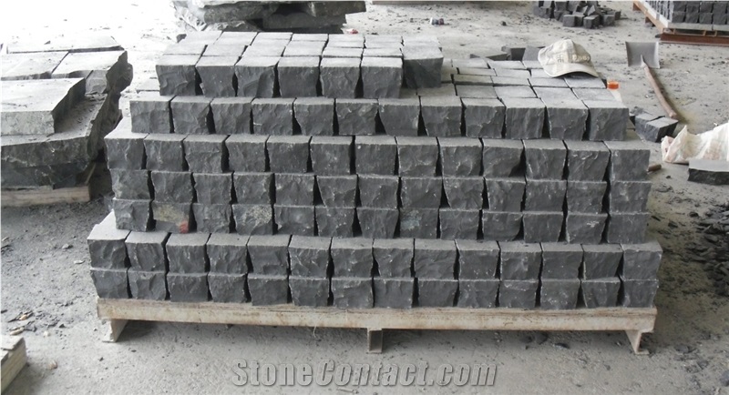 Zhangpu Black Basalt Cubes Stone Paver Cobblestone