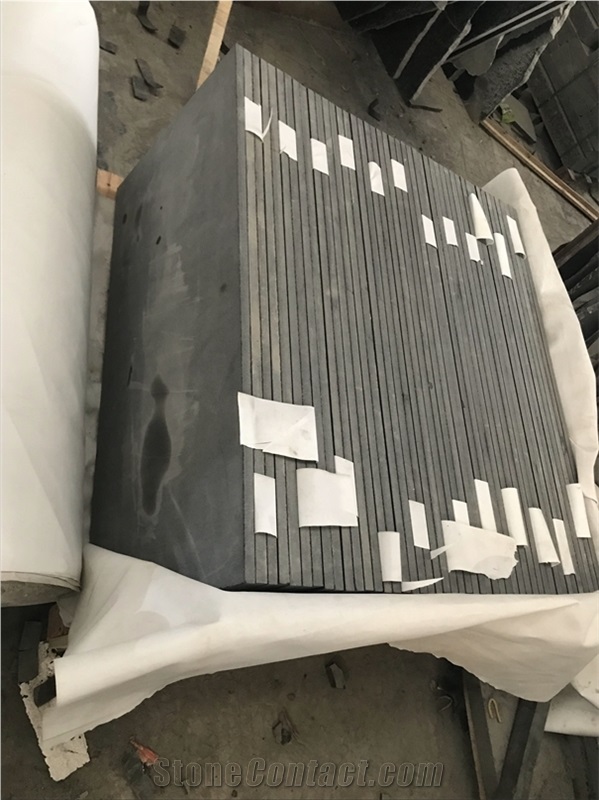 China Absolutely Black Granite Flooring Tiles