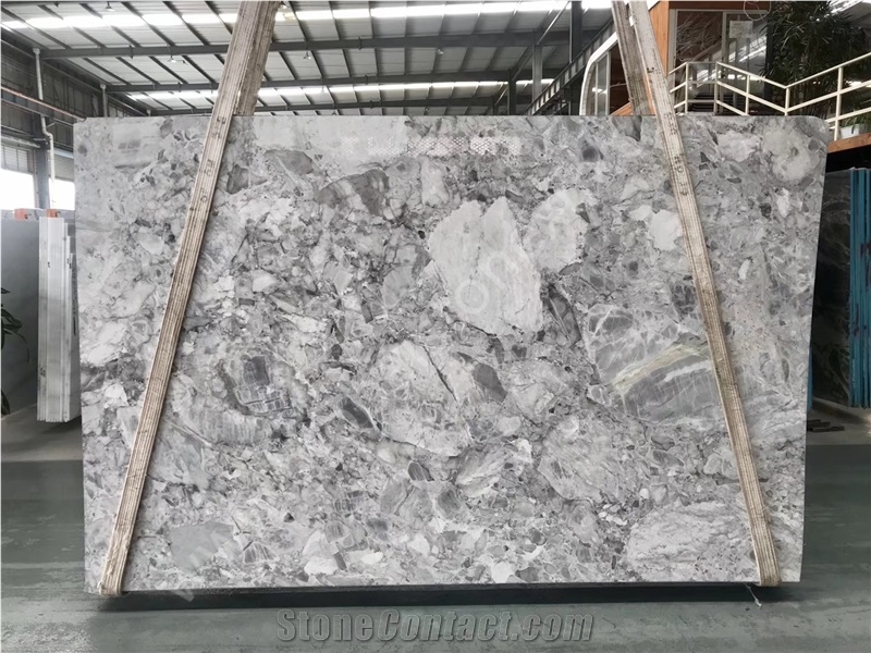 Horizon Grey Quartzite Slab Tiles Super White