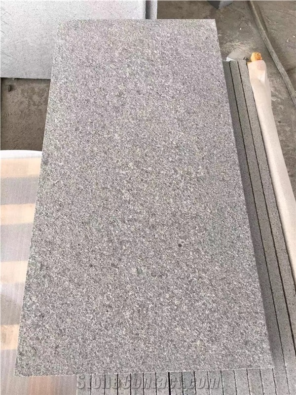 China Gray Granite G654 Padang Dark Flooring Tiles
