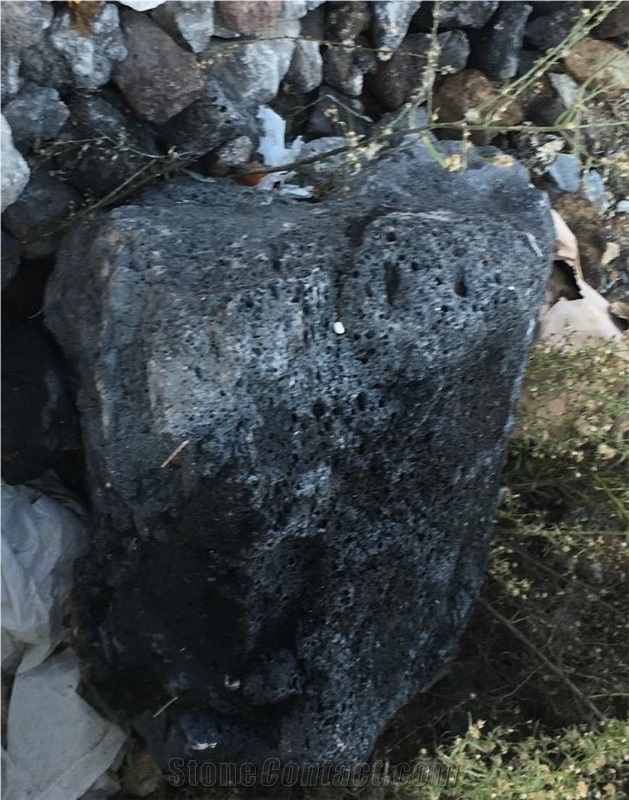 Black Lava Stone Gravels