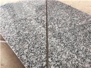 China Spray White Granite Polished Paving Stone