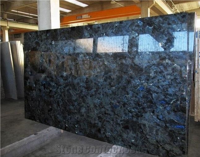 Labradorite Madagaskar Granit Polished Slabs Tiles