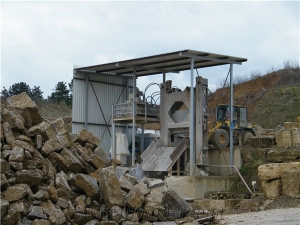 Large Blocks Hydraulic Stone Splitting Machine