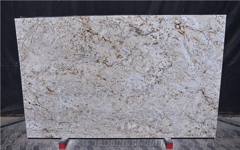 Istanbul Granite Slabs from Brazil-690399 - StoneContact.com