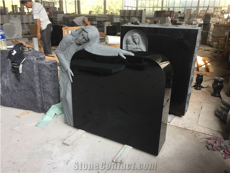 Shanxi Jet Black Monument with Jesus Sculpted