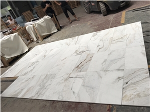 Calacatta Amber Marble Tile