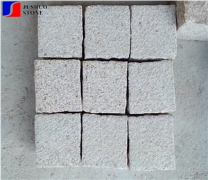 China Rusty Yellow G682/G682 Granite Cube Stone