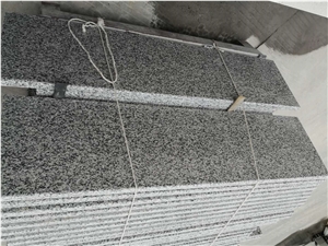 China Ivory White Sesame Granite Stairs Polished