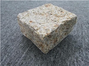 China Rusty Yellow Granite G682 Cobble Stone Paver