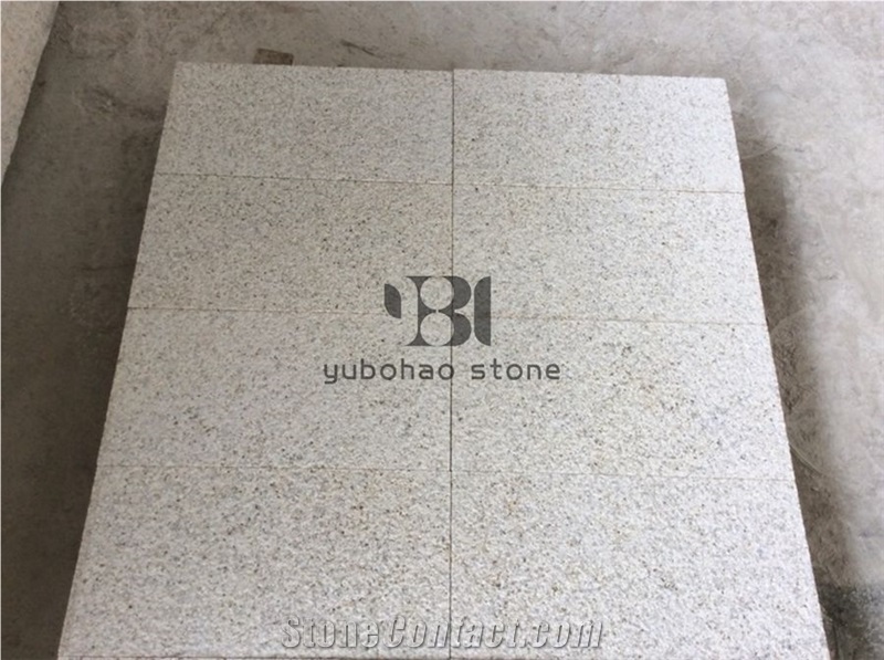G682,Padang Giallo Rust Granite,Floor Covering