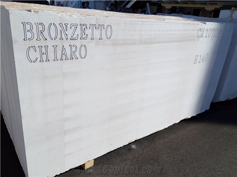 Trani Bronzetto Chiaro- Apricena Bronzetto Block