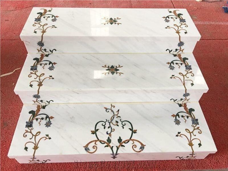 Beautiful Medallion Natural Marble Stair Treads