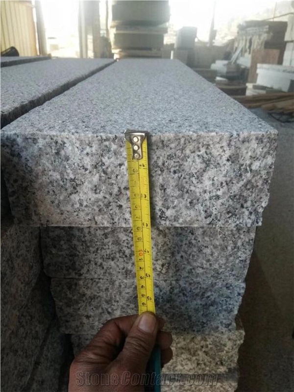 China Rosa Beta Light Grey G623 Granite Paving Stone Kerbstone Pavers