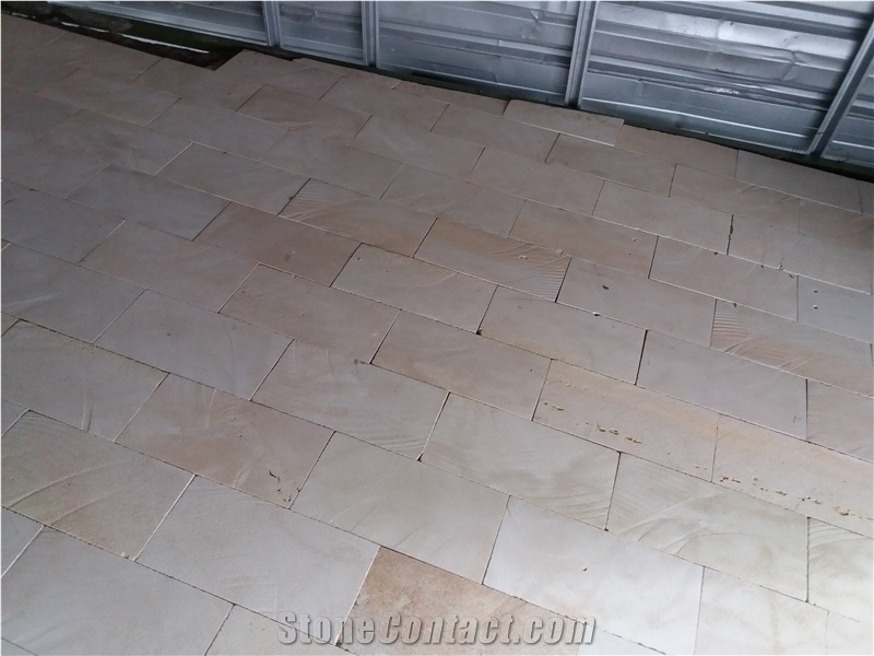 Super White Classic Limestone Tiles