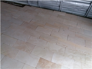 Super White Classic Limestone Tiles