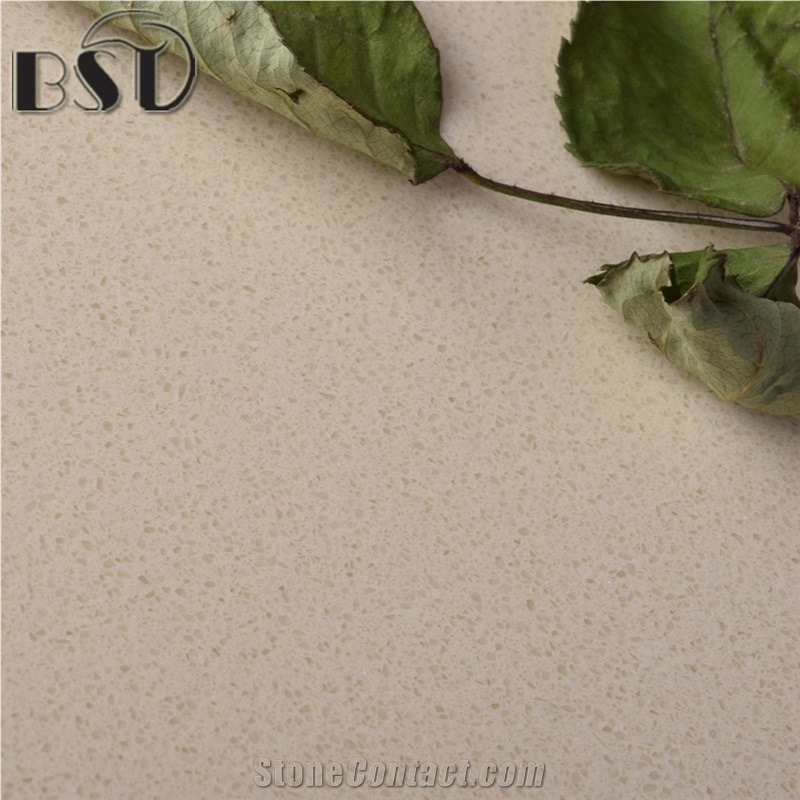 Discount Artificial Beige Quartz Stone with Fine Chips for Bathroom