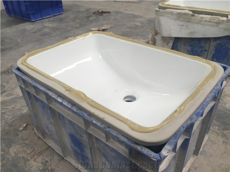White Quartz with the Sink Master Bath Tops Vanity Top