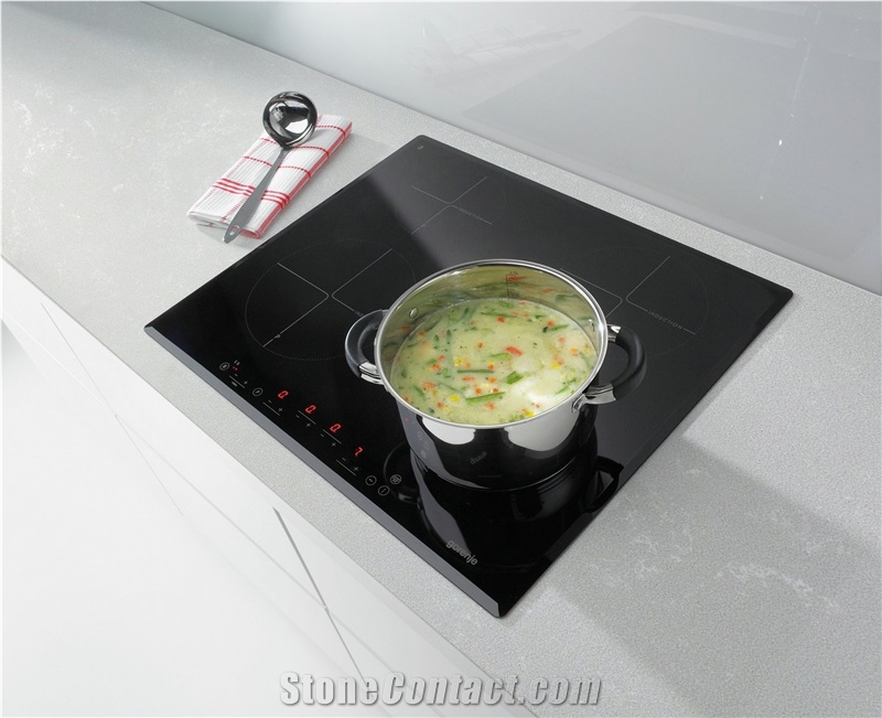 Yukou Quartz Stone Customized Kitchen Countertops & Worktops