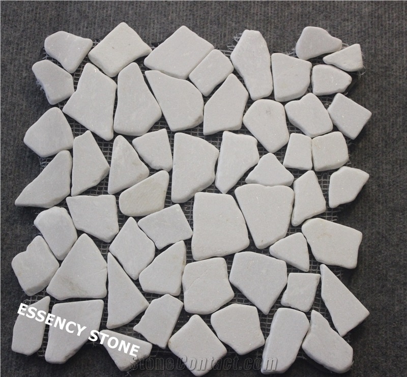 China Polished or Sliced or Tumbled Pebble Stone Mosaic Tile on Mesh