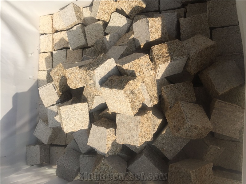 Yellow Granite G682 Paving Stone Cobble Stone Cube Stone
