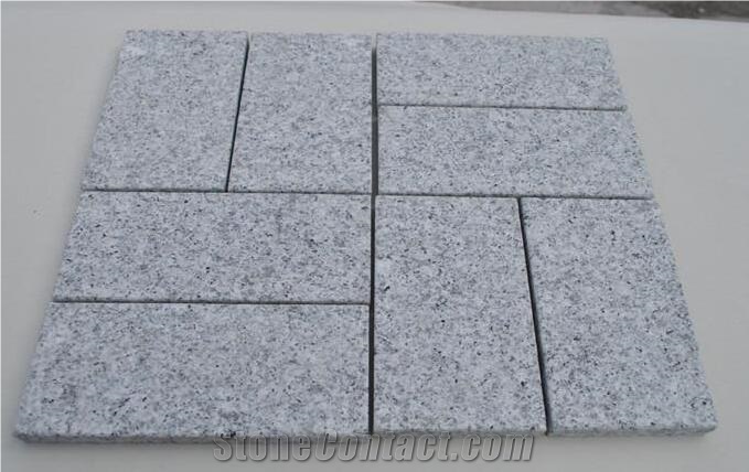 Grey Granite Cobblestone for Paving on Mesh (G603)
