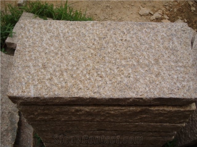 Beige Granite Cube Stone,Yellow Courtyard Road Paver,Gold Cobble Stone