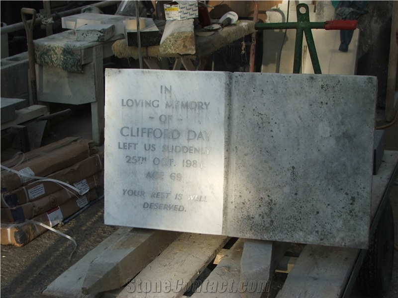 We Can Clean and Renovate Your Existing Memorial