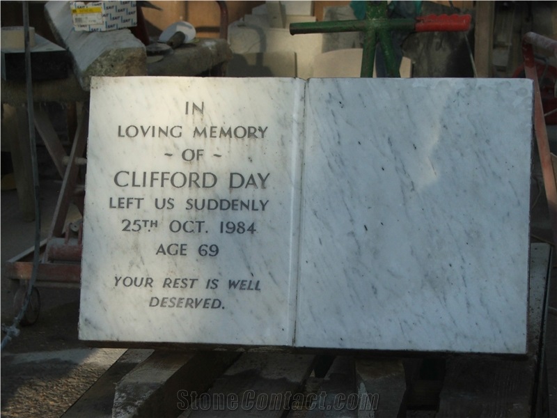 We Can Clean and Renovate Your Existing Memorial