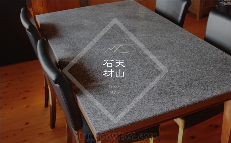 Tenzan Stone Design Mikage for Wooden Dining Table