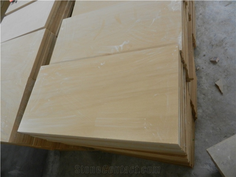China Honed /Bush Hammered Yellow/Golden Wood Sandstone Tile & Slab