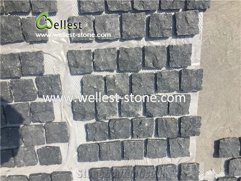 China Black Stone Cube Stone Paving Stone Meshed Cobble Stone