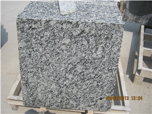Chinese Granite Spray White Granite Tiles