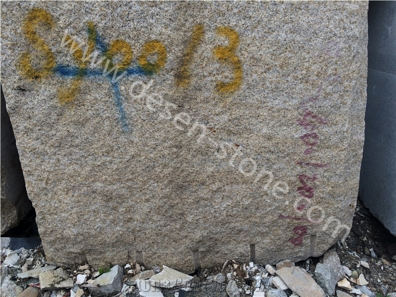 G682 Sunset Gold/Giallo Padang Yellow Rusty Granite Stone Blocks