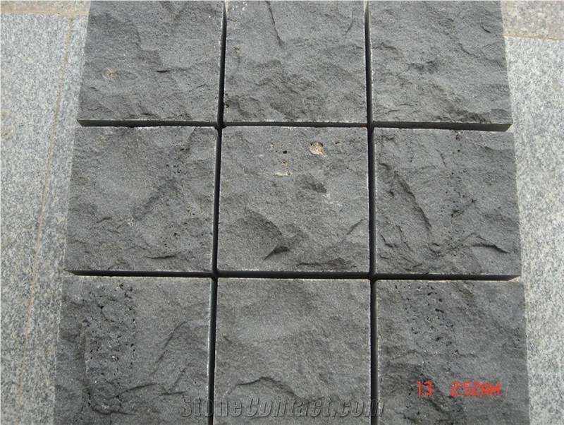 China Zhangpu Grey Basalt & Bluestone Tumbled Pavers and Cobbles