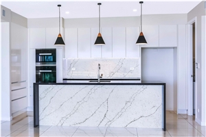 Polished White and Grey Veined Quartz Countertops