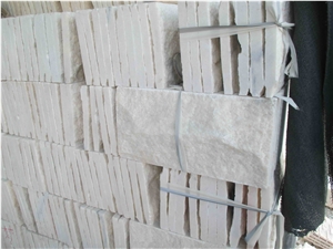 Split Face White Quartzite Mushroom Stone for Wall Cladding