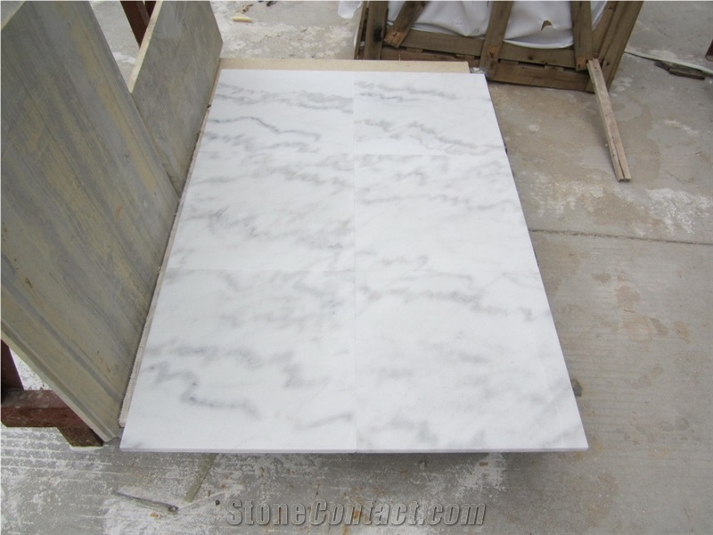 China Carrara White/Guangxi White/Marble Slabs&Tiles/Marble Floor