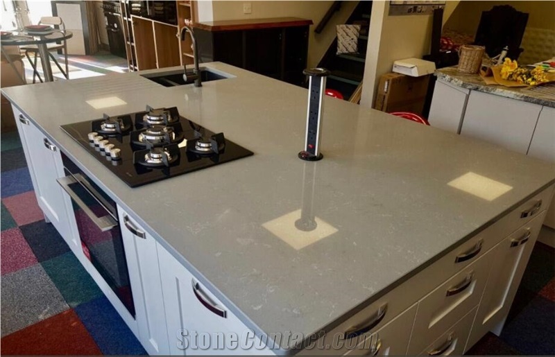 Veined Quartz Stone Surfaces Countertops and Marble Imitation Worktops