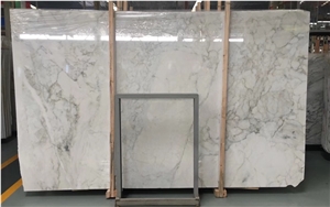 Cloudy White Marble Slab