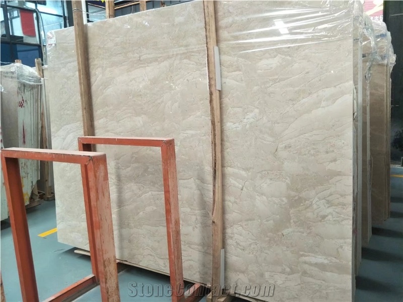 Omani Beige Marble Wall Tiles for Hotel Lobby