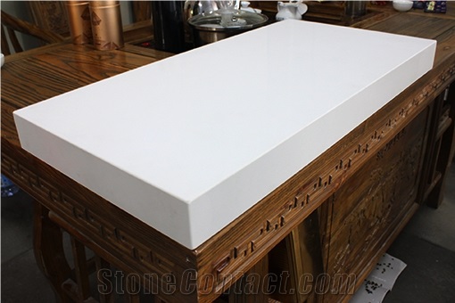 45 Beveled and Laminated White Quartz Bar Countertop