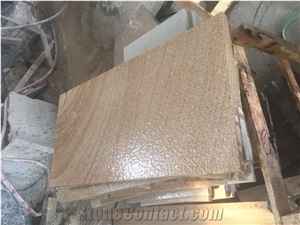 Hebei Local Yellow Granite Flame Finish Flooring Paving Tiles