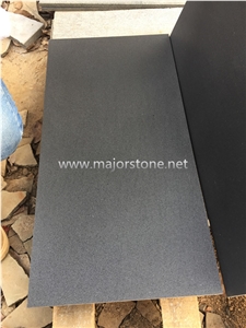 Black Basalt / Walling / Tiles / Paver / Cladding / Honed / Blue Stone