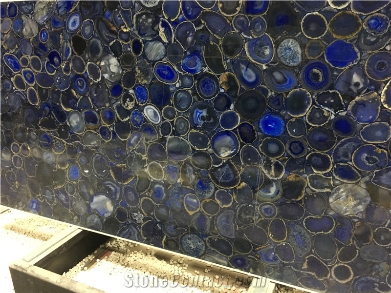 Transparent Blue Semiprecious Sodalite Stone Laminated Gem Stone
