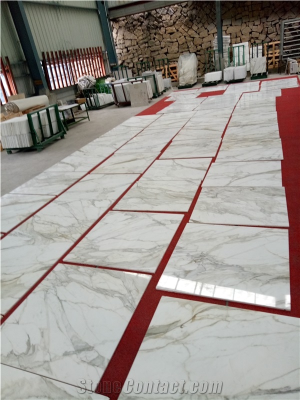 Low Price Calacatta Betogli White Marble Composite Wall Tiles